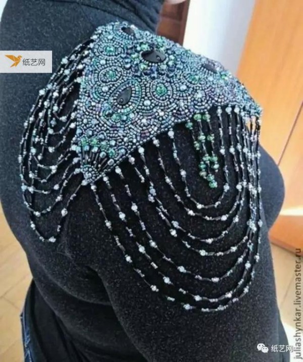 Flat beaded jewelry crafting tutorial! Stunning!