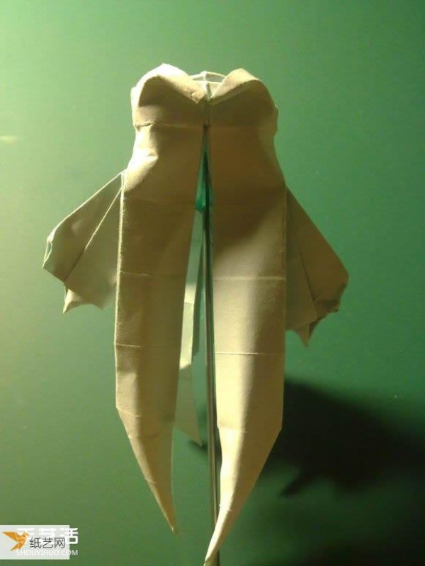 Detailed illustration of the folding method of Hatsune Miku