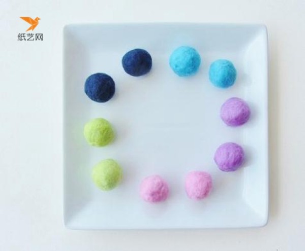 Colorful wool felt balls party decoration making tutorial