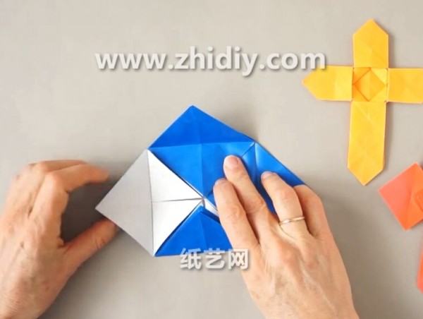 Origami cross handmade tutorial