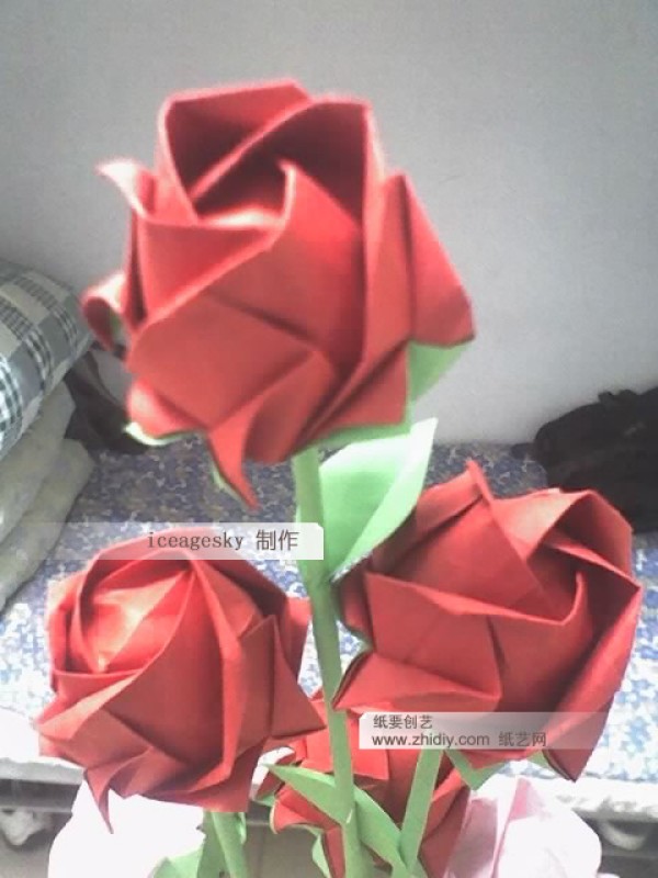 iceagesky origami rose