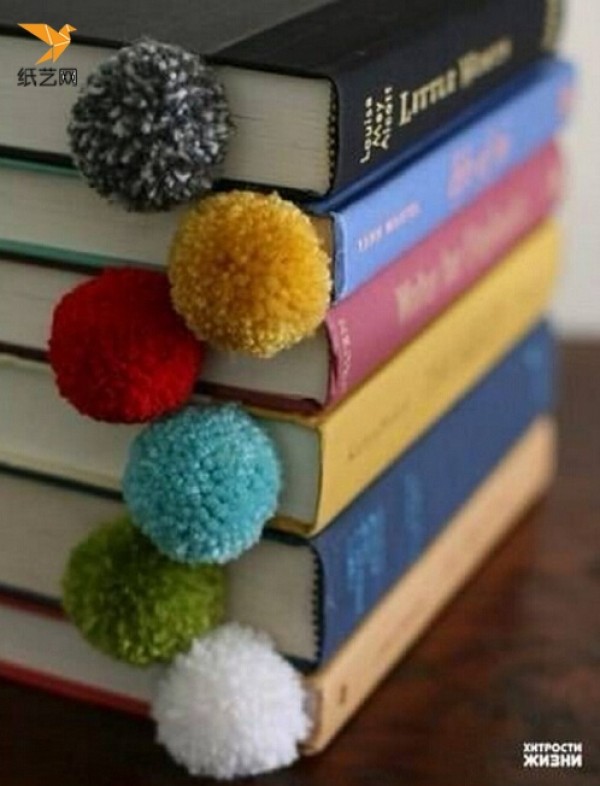 Illustrated tutorial on how to make hand-knitted small and fresh yarn ball bookmarks