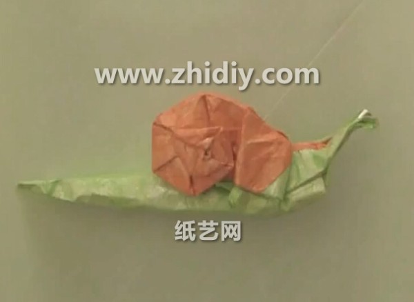 Origami snail teaches you how to make handmade origami snail