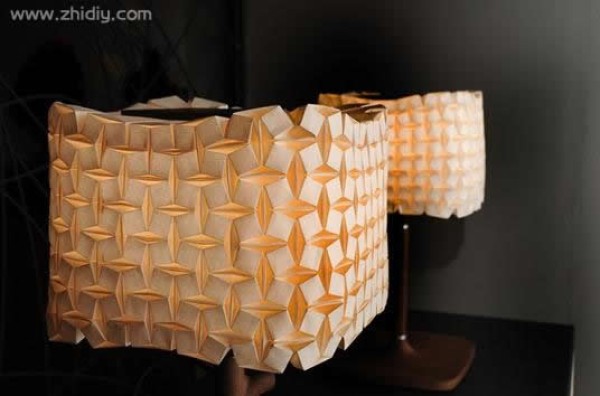 Inlaid origami lampshade