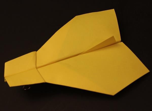 An origami airplane that can fly in the air for a long time—a complete tutorial on origami airplanes origami gliders