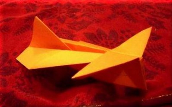 Origami airplane tutorial: giant rat origami airplane diagram and folding method