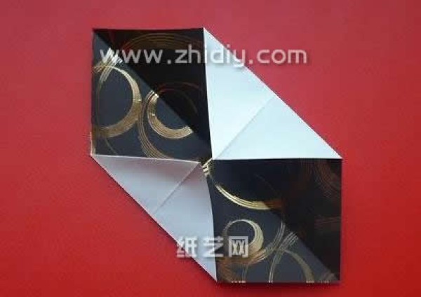 Black triangle paper ball flower combination origami flower lantern illustration handmade tutorial