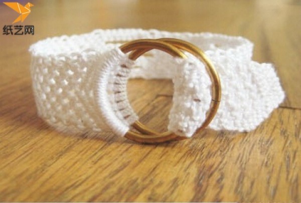 Tutorial on how to knit beautiful bracelets and belts for hand-knitted Christmas gifts