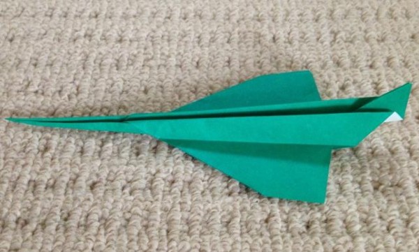 A complete collection of paper airplane folding methods: supersonic passenger plane origami airplane video tutorial