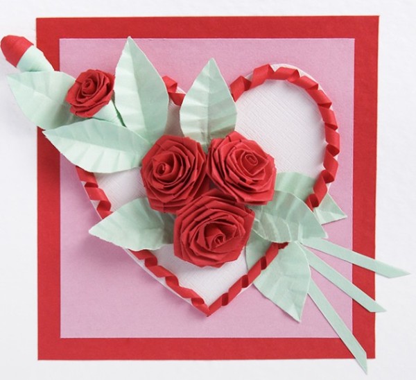 Paper roses are a must-have for Valentine’s Day greeting cards