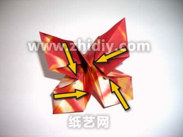 Red four-petal flower origami tutorial