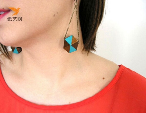 Beautiful earrings DIY hand-painted tutorial