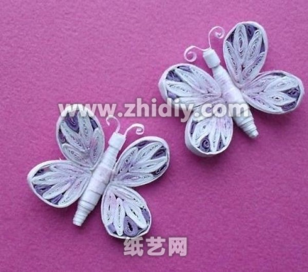 Tutorial on paper quilling painting combining paper quilling flowers and paper quilling butterflies