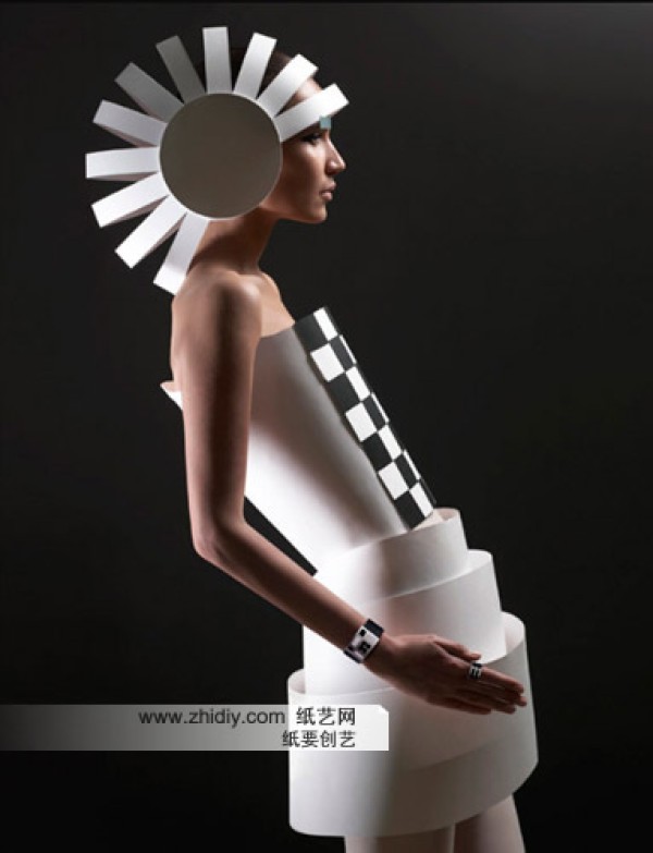 Clothing fashion in paper art