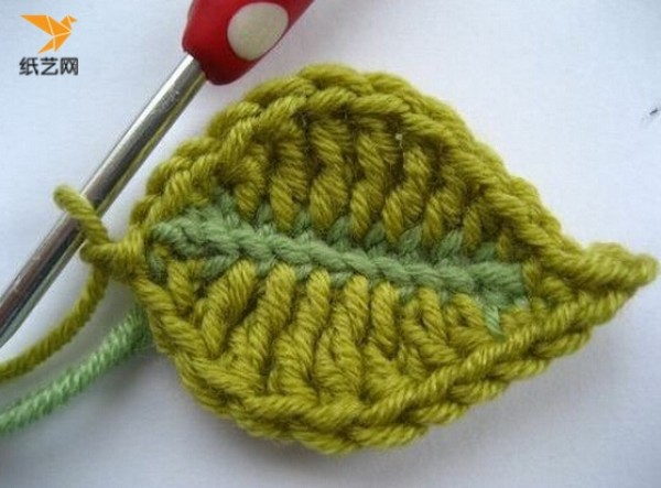 Hand crochet leaf knitting tutorial illustration