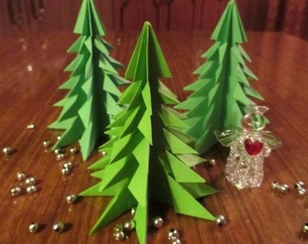 Simple Christmas tree origami illustrated tutorial The simplest and quickest way to make your own Christmas tree by hand