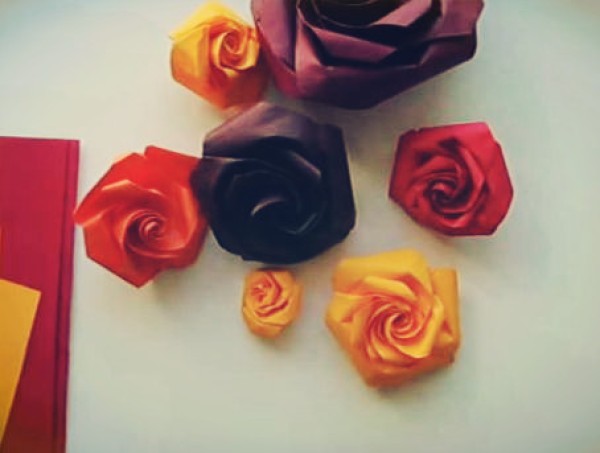 Origami rose video tutorial: wet origami rose folding method