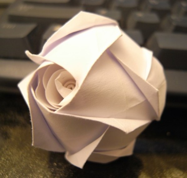 Modified version of handmade origami Kawasaki rose origami rose method