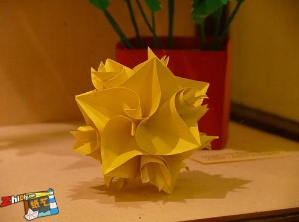 Appreciation of outstanding works of World Origami Week