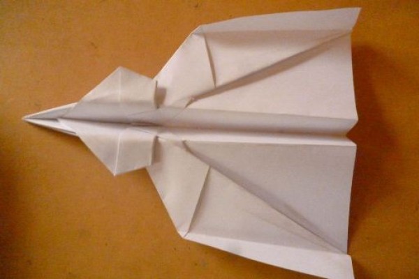 How to fold a cobra cruiser origami airplane