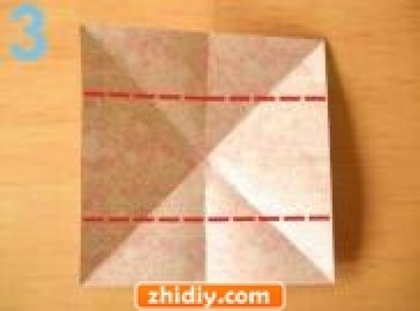 Let’s make a simple origami box together, no origami basics required