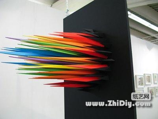 An example of creative paper sculpture