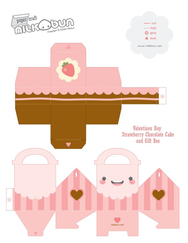 Papercraft: Smiling Cake Box Download