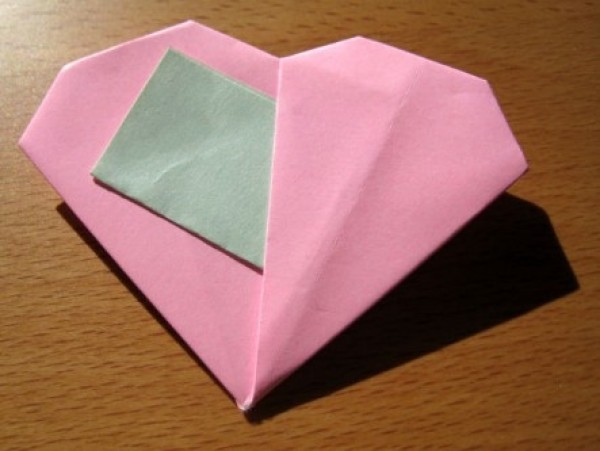 Origami pocket heart tutorial