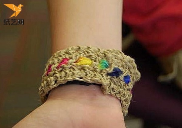 Handwoven pastoral bracelet with wild African style