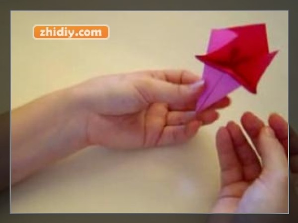 Decorative paper flower making tutorial