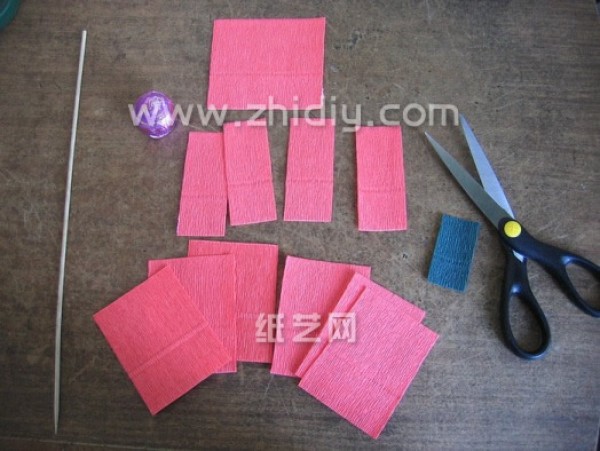 Valentines Day Handmade Gift Crepe Paper Candy Origami Rose Tutorial