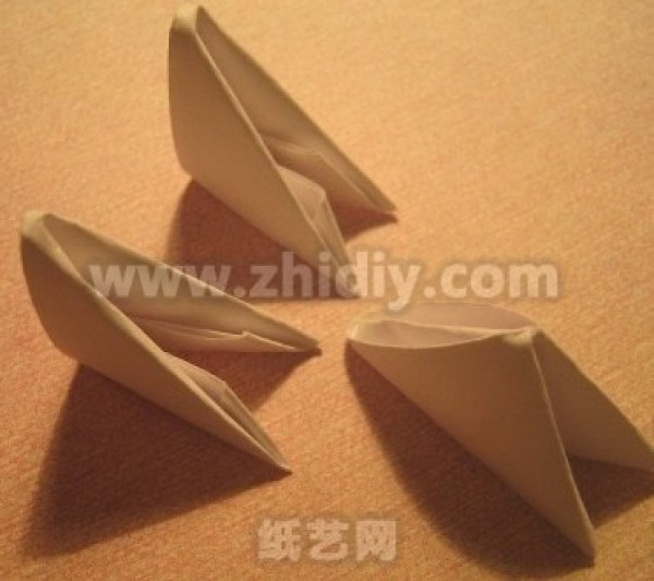 Origami triangle dog making tutorial