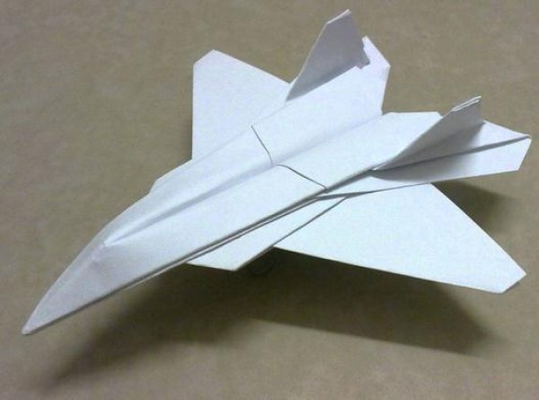 How to fold paper airplanes: F22 fighter Raptor origami airplane video tutorial