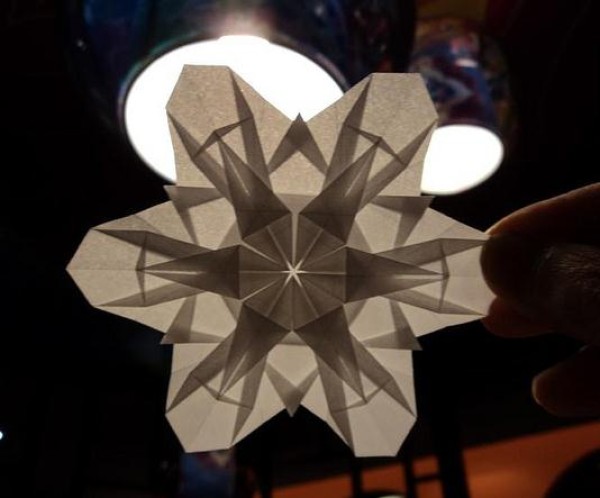 Origami snowflake handmade origami tutorial—Joseph Wu