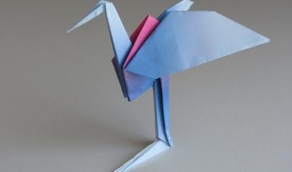 How to transform an origami paper crane into an origami red-crowned crane