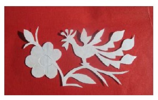 Fuyang paper-cut artist