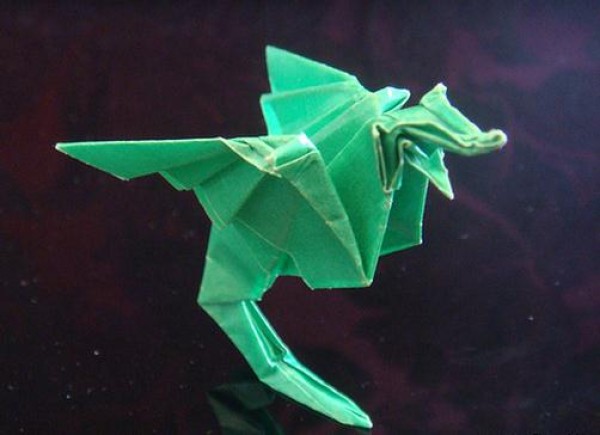 Tutorial on origami dragon with moving wings—Eileen Tan