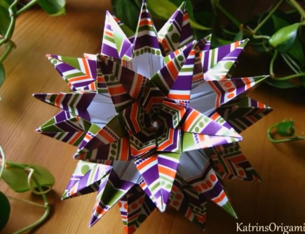 Handmade video tutorial on how to make three-color wand flower origami ball lanterns