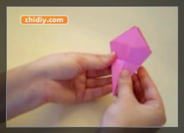 Decorative paper flower making tutorial