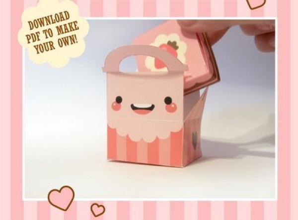 Papercraft: Smiling Cake Box Download