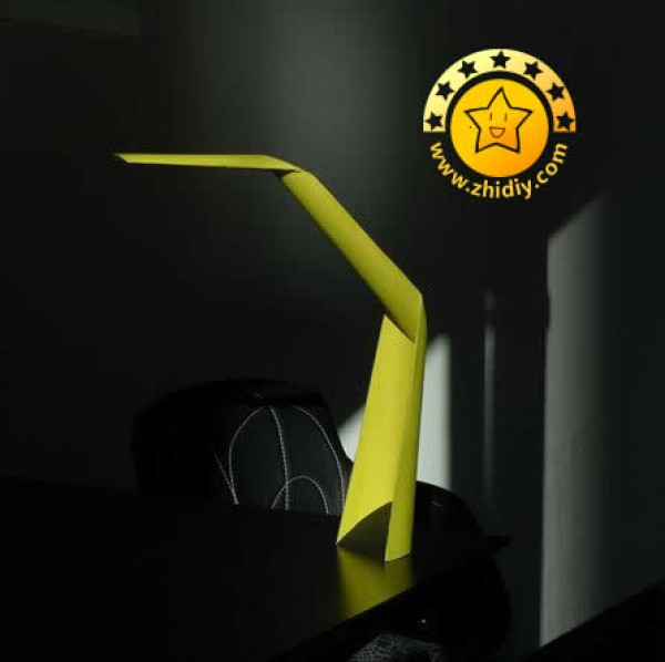 Eco-friendly origami table lamp