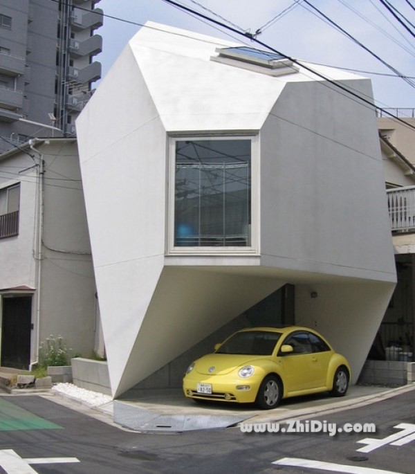 Yasuhiro Yamashita’s “origami” house