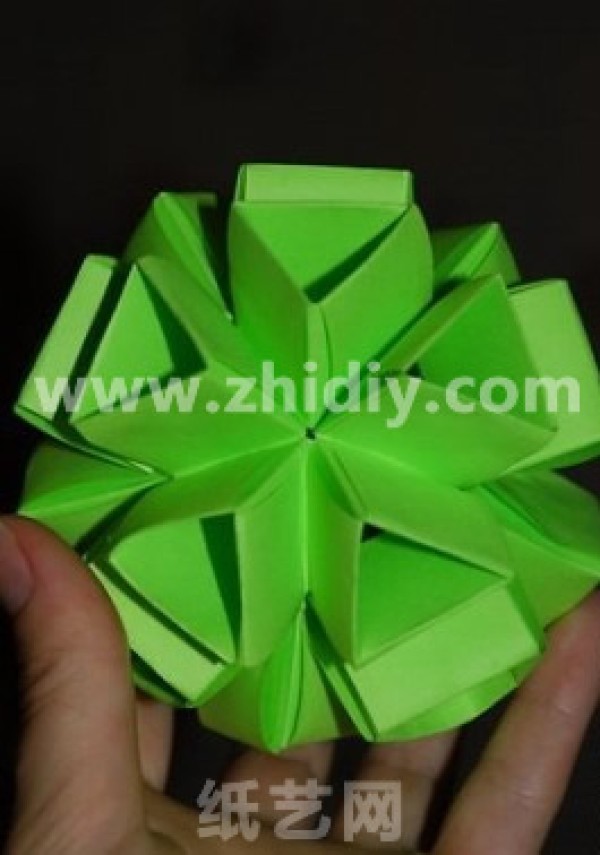 Triangular Paper Ball Flower Making Tutorial