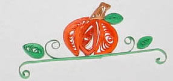 Paper quilled paper vine pumpkin