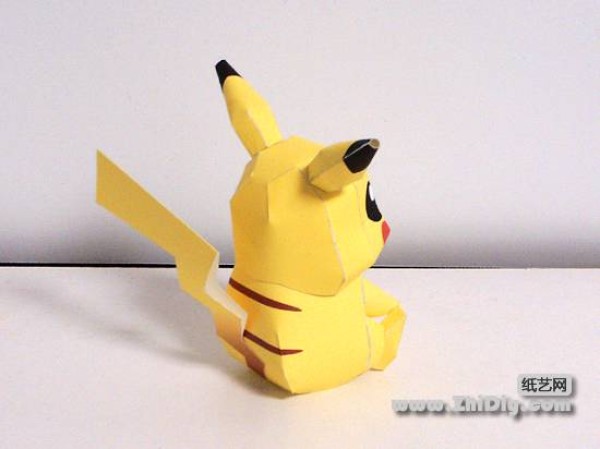 Papercraft: Pikachu download