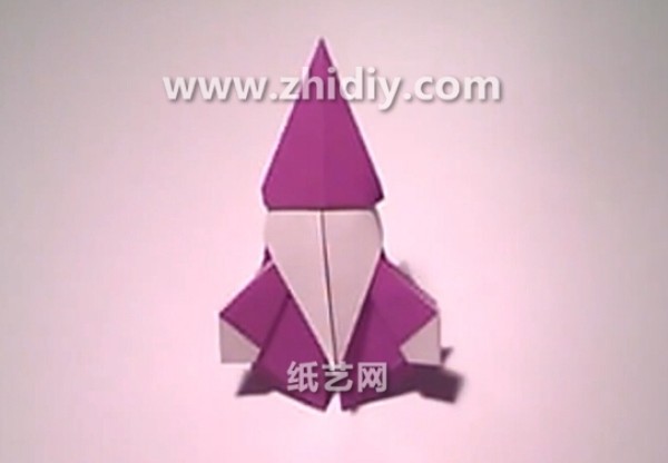 Video tutorial for making simple handmade origami of Santa Claus