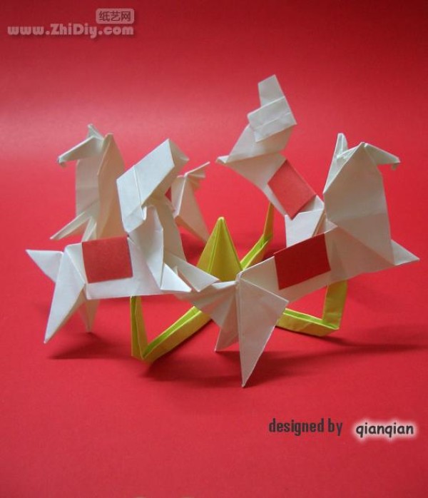 Origami carousel by qianqian