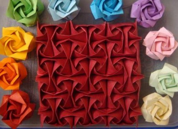 Illustrated tutorial on how to fold a classic conjoined rose origami rose