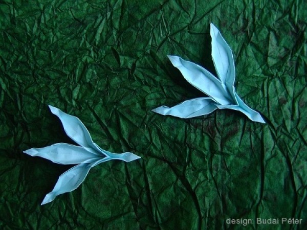 Origami tutorial for dinosaur footprints—Peter Budai