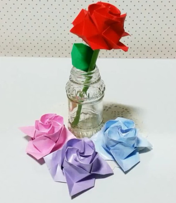 Origami rose encyclopedia: How to make exquisite handmade origami roses